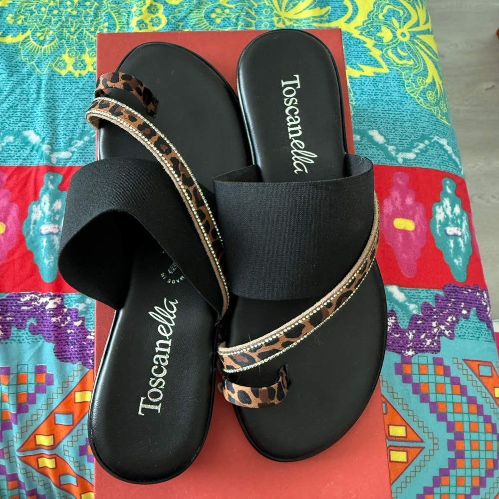Toscanella Black and Leopard Women's Sandals